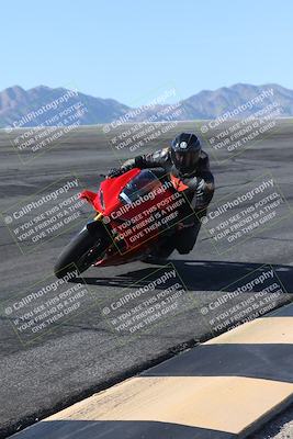 media/Oct-26-2025-Race Pace (Sun) [[c1447ca738]]/Non Verified (1st 20 Minutes of every Hour)/1-Bowl (915am)/